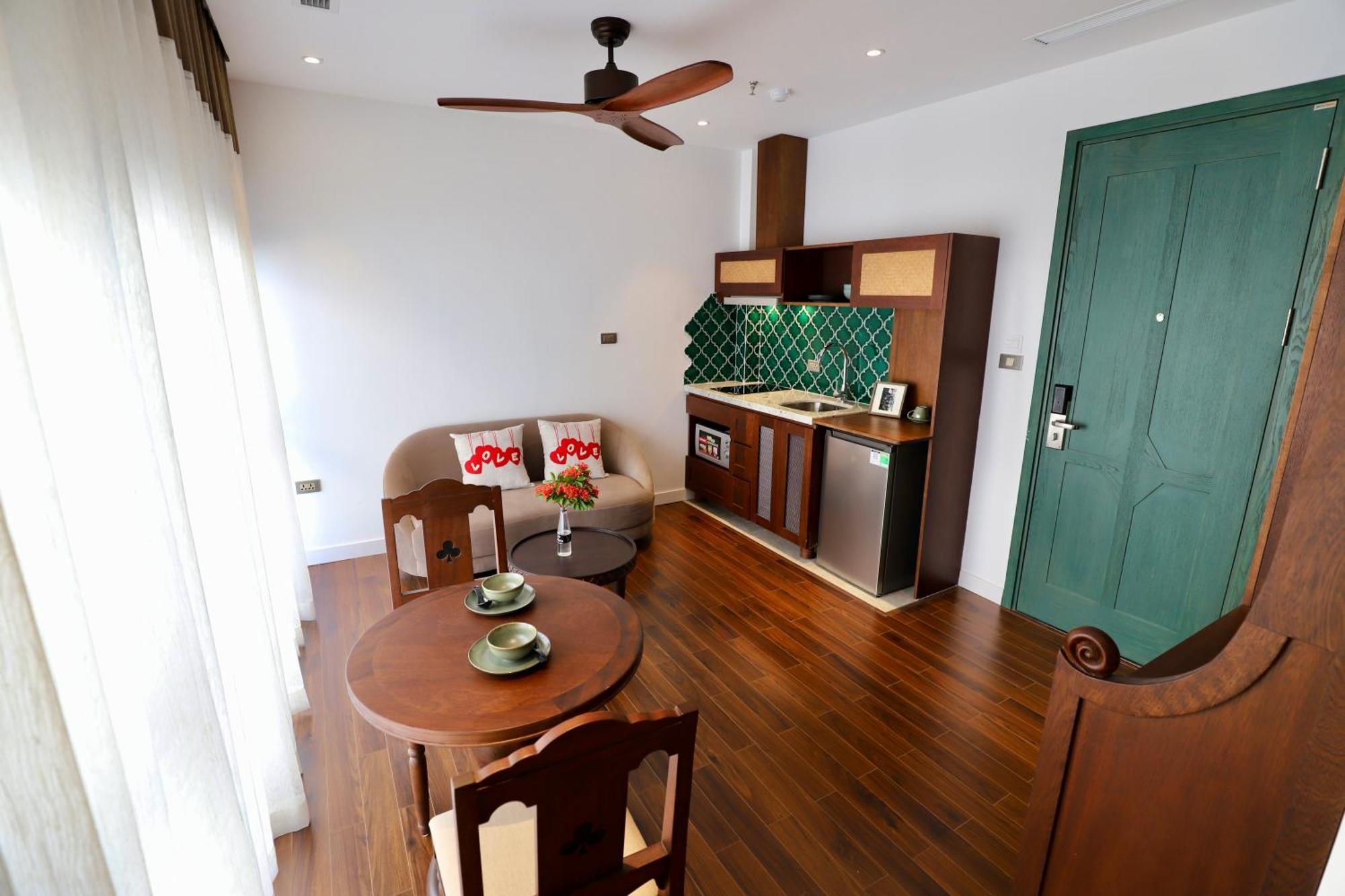 Maison Nha 17 Ton That Thiep Hanoi Bagian luar foto