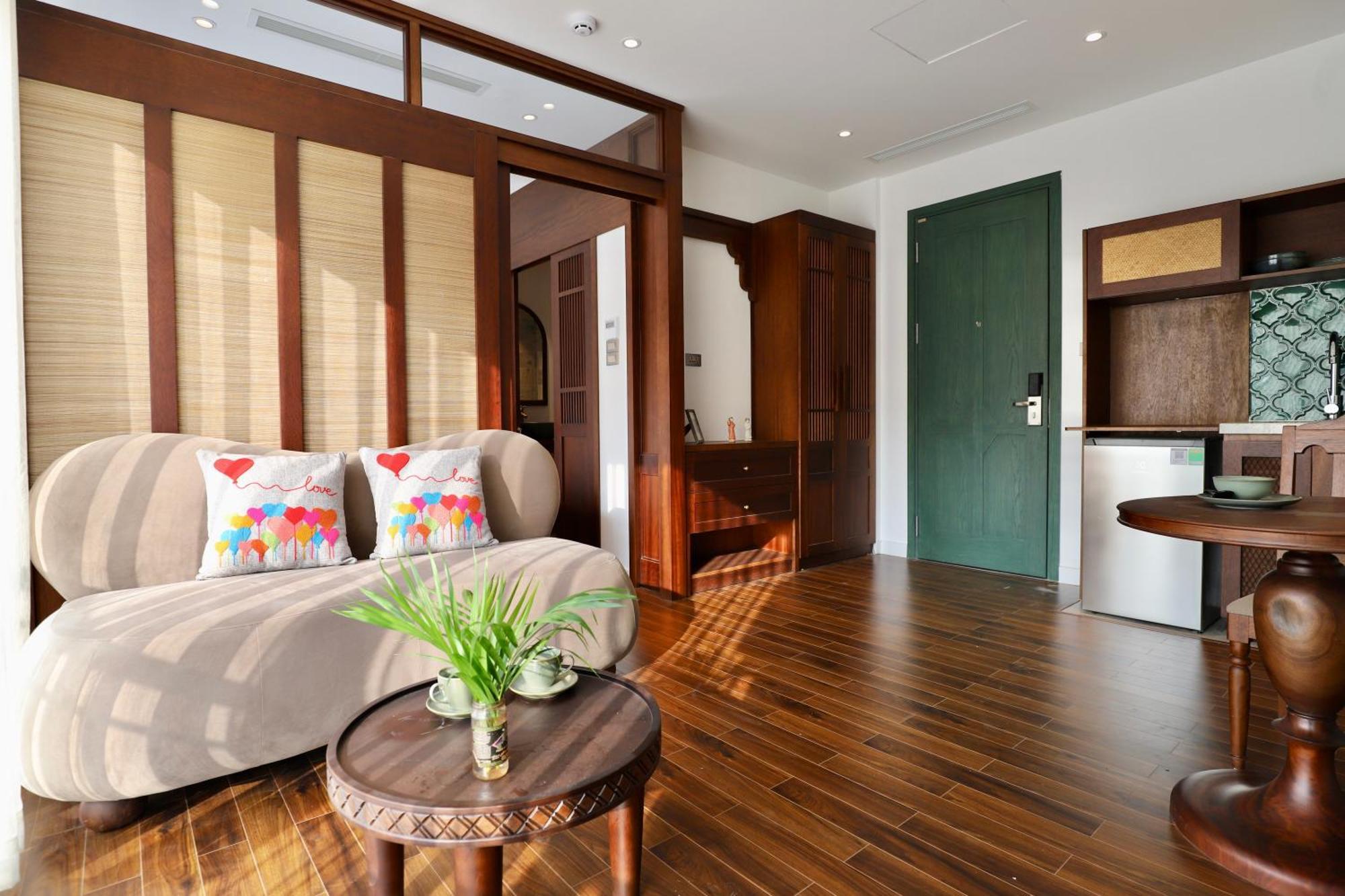 Maison Nha 17 Ton That Thiep Hanoi Bagian luar foto